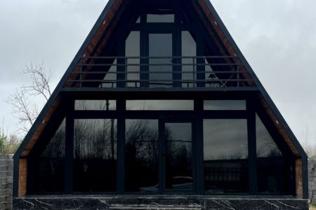 کلبه سوئیسی در سنگر - گیساوندان