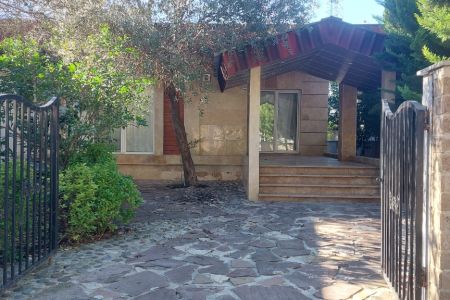 ویلا استخردار در چالوس - ایشبن - پلاک ۶