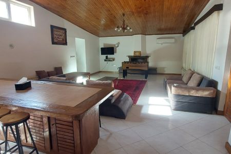 اجاره ویلا استخردار در چالوس - ایشبن - پلاک ۲