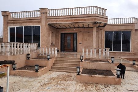 ویلا استخردار در چهارباغ - شهرک کامرانیه