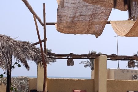 بومگردی نزدیک دریا در سوزا - تیو ۴