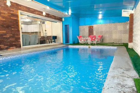 ویلا استخردار در ساوجبلاغ - عباس آباد بزرگ