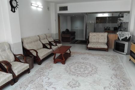 سوئیت در اصفهان - خیابان جی - همکف