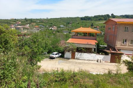 خانه بالکن دار در قائم شهر - واسکس