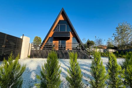 کلبه سوئیسی جکوزی دار در چالوس - اکبرآباد