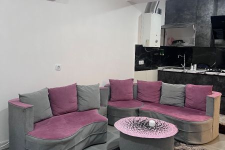 سوئیت کنار شالیزار در رشت - چولاب