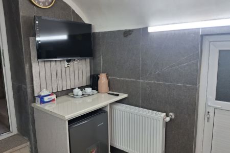 مجموعه اقامتی در قم - اتاق دو تخته - ط ۲