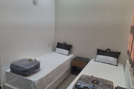 مجموعه اقامتی در قم - اتاق دو تخته - ط ۲