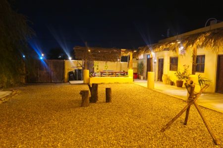 بومگردی نزدیک دریا در سوزا - تیو ۲