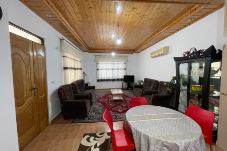 خانه نزدیک برج های دوقلو متل قو - همکف