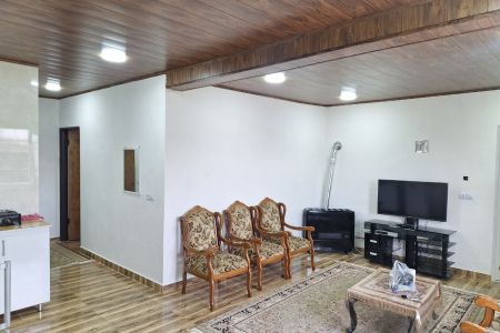 سوئیت حیاط دار در بندرانزلی - غازیان