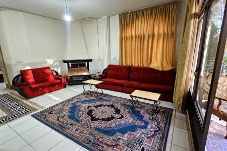 سوئیت کنار رودخانه در باغ بهادران - ط دوم