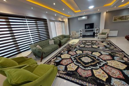 ویلا استخردار در چهارباغ - اغلان تپه