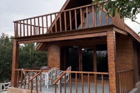 کلبه سوئیسی در ساری - اسفندان