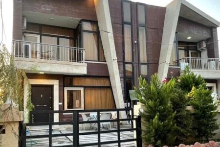 ویلا دوبلکس استخردار در سرخرود - چهارخوابه