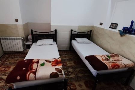 بومگردی در ورزنه اصفهان - توئین