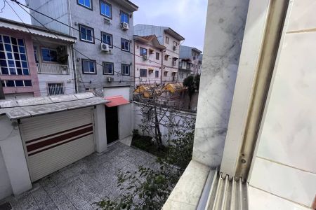 خانه مبله در رشت - میدان گیل - طبقه دوم