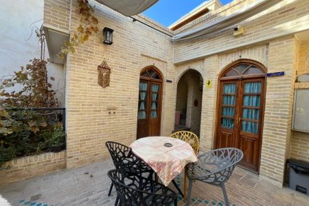 بوتیک هتل در اصفهان - گوشه شب فرح