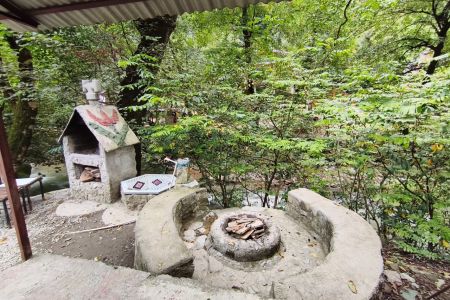 ویلا چوبی در جاده اسالم - گیجاو