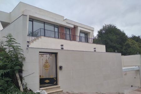 ویلا در لاهیجان - چی چی نی کوتی