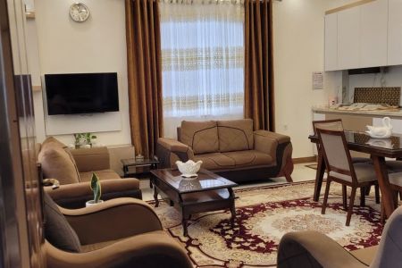 سوئیت با تراس رو به شالیزار در چوکام - ط ۴