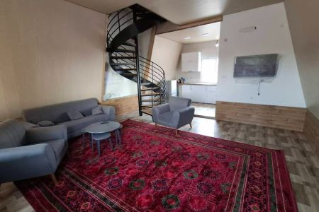 کلبه سوئیسی ساحلی در دلوار - بوجیکدان