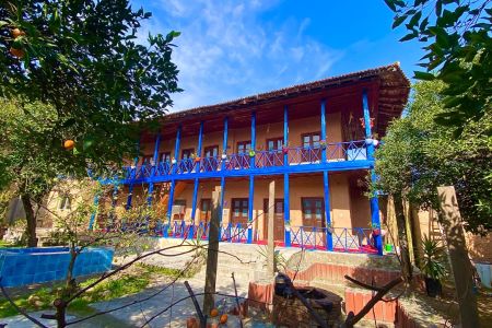 بومگردی در گلوگاه - لمراسک - اتاق هخامنشیان