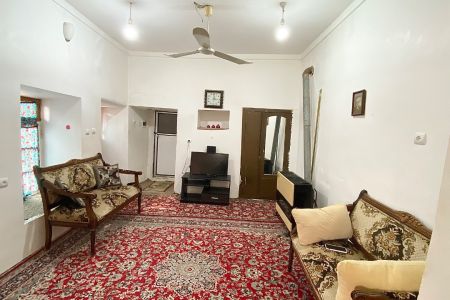 بومگردی در گلوگاه - لمراسک - اتاق هخامنشیان