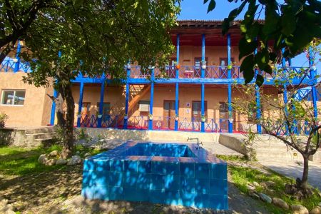 بوم گردی در گلوگاه - لمراسک - اتاق صفویان