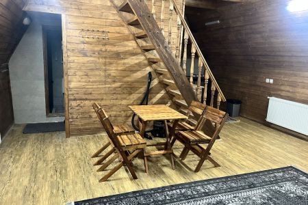 کلبه سوئیسی با جکوزی در بابلکنار - قرآن تالار