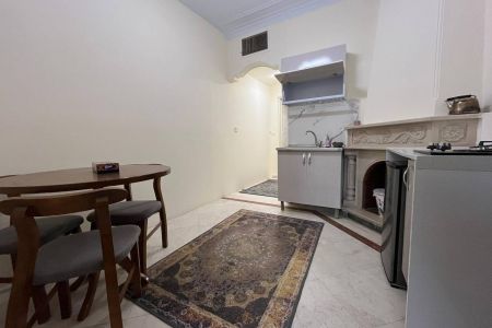 سوئیت در تهران - فاطمی - ۱۰۲ یا ۲۰۲