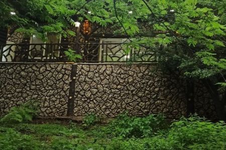 ویلا ایوان دار در زیرآب