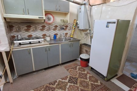 Renting a suite in Shiraz