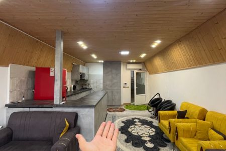 خانه با طراحی سوئیسی در لفور - درزیکلا