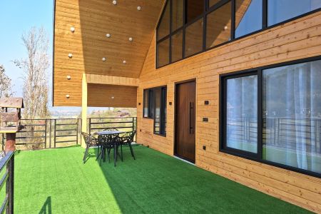 کلبه چوبی جکوزی دار در ورمیه ماسال