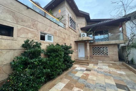 ویلا دوبلکس با استخر و جکوزی در سرخرود