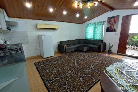 خانه ساحلی در چالوس - خط هشت