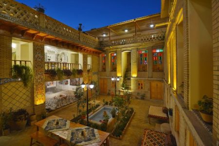 بوتیک هتل در شیراز - اتاق پوران