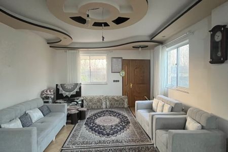 خانه ویلایی در خمام - دهنه سر شیجان