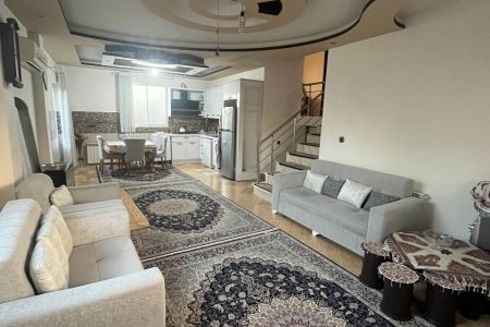 خانه ویلایی در خمام - دهنه سر شیجان