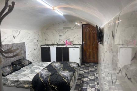 سوئیت در یزد - نواب صفوی - زیر همکف