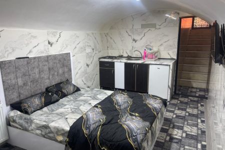 سوئیت در یزد - نواب صفوی - زیر همکف