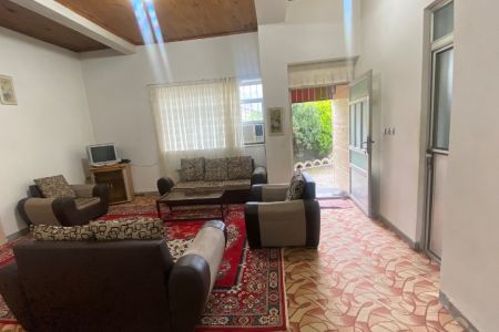 خانه حیاط دار در لیسار تالش