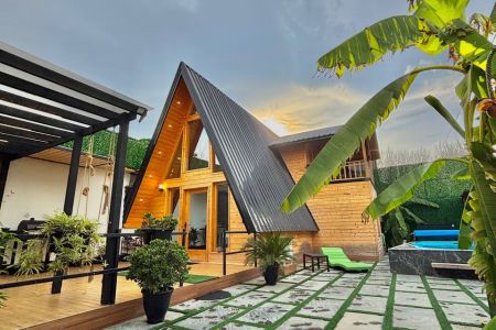 Renting a Swiss cottage with a pool in Fuman - Nogarab