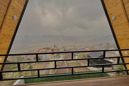 کلبه سوئیسی جکوزی دار در لفور - کالیکلا