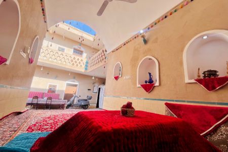 اجاره بوم گردی در خور و بابانک - راوی ۲