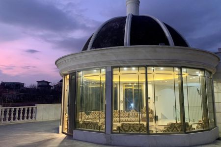 فيلا ثلاثية الطوابق مع مسبح في كيلان دماوند