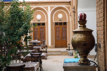 بومگردی در یزد - چهار تخته