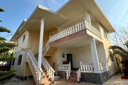 خانه ویلایی در چابکسر - هلو کله - طبقه دوم