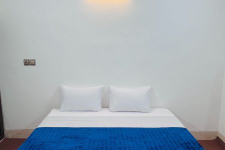 بومگردی در یزد - دو تخته